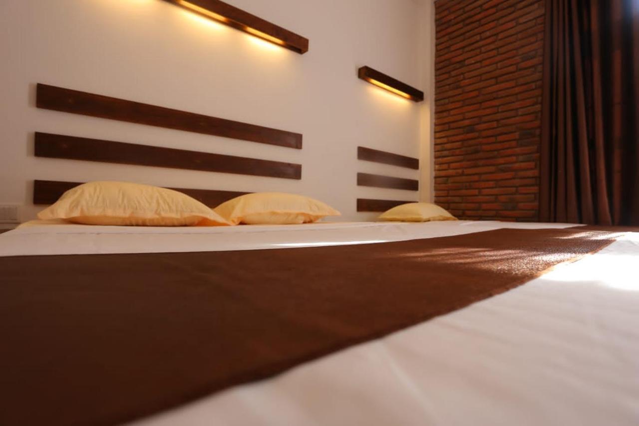 Green Shield Resort أنرادابورام المظهر الخارجي الصورة