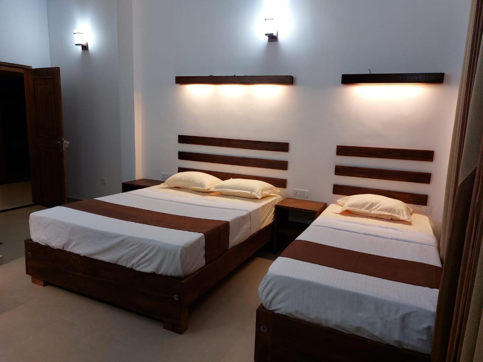 Green Shield Resort أنرادابورام الغرفة الصورة